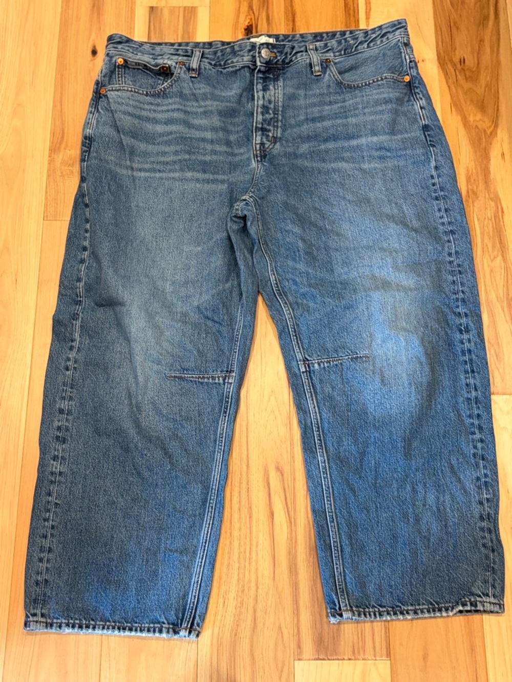 Madewell Darted Barrel Jeans